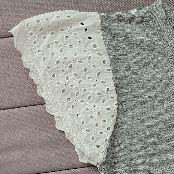 SweatyRocks Women's Eyelet Short Sleeve T-Shirt - Picture 4 of 5